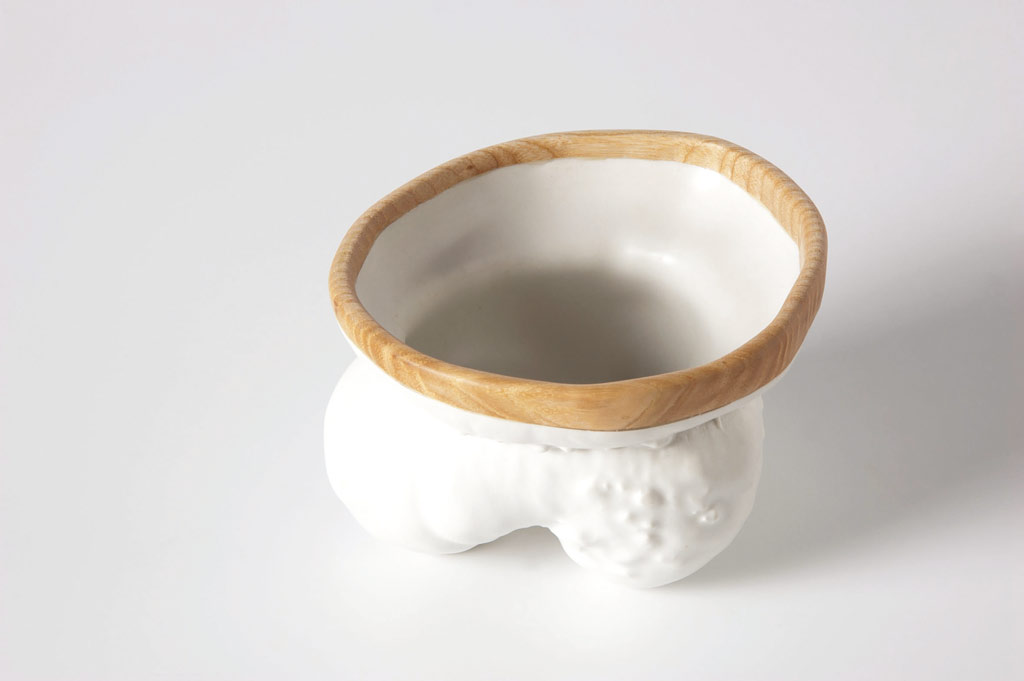 Agathe Naïto, Légendes d’automne, Porcelaine, émail et bois de frêne, 11 × 11 × 7 cm, 2016