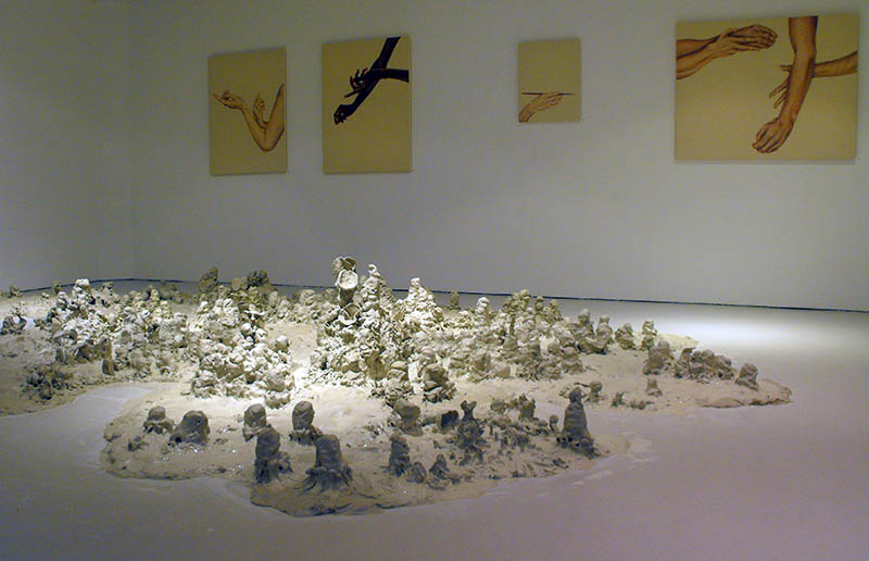 Vue de l'exposition "Mémoire du vivant" à la Ferme de la Chapelle