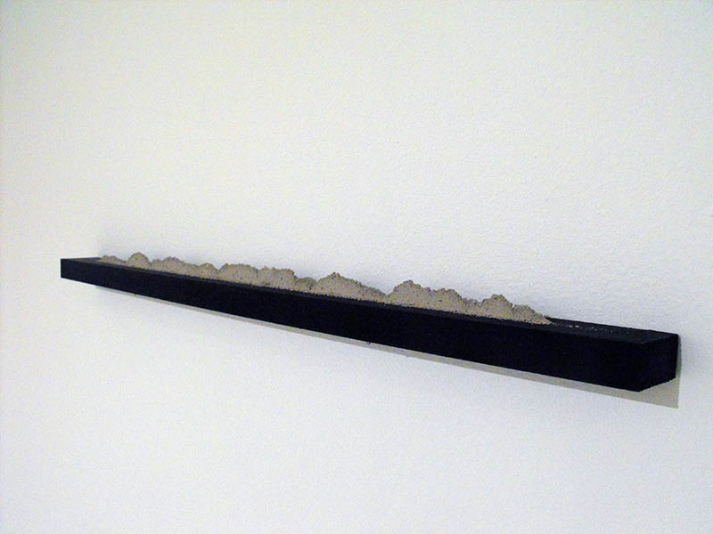 Installation de Xavier Bauer, "Relief", vue de l'exposition "Mise en abyme" à la Ferme de la Chapelle