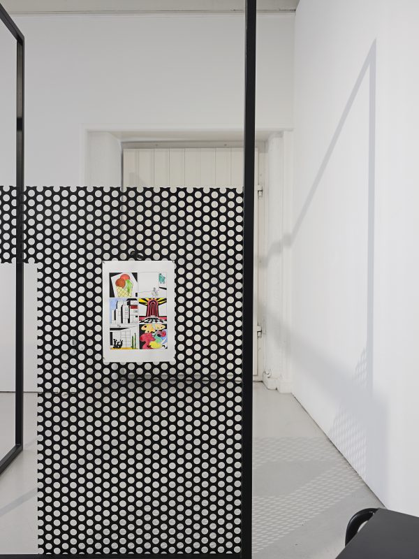 Dessin de Hugo Baud, sans titre, vue de l'exposition "Challenger" à la Ferme de la Chapelle