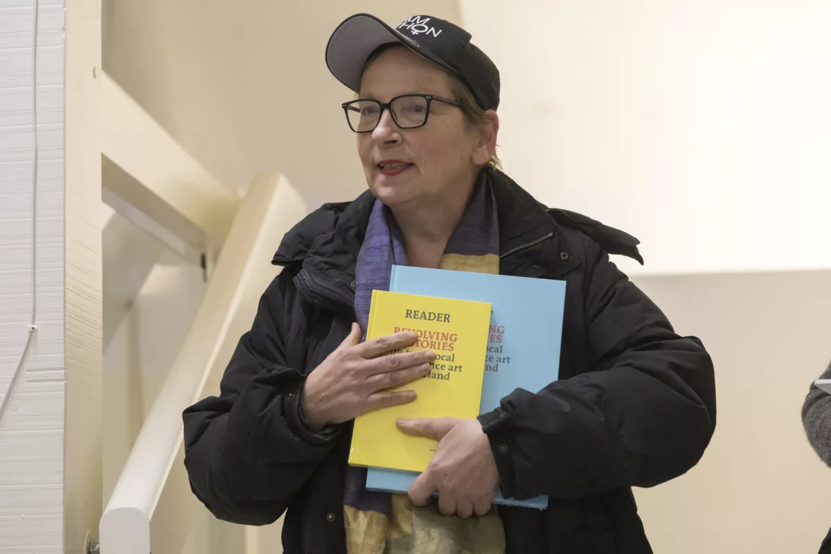 Présentation performée et lectures